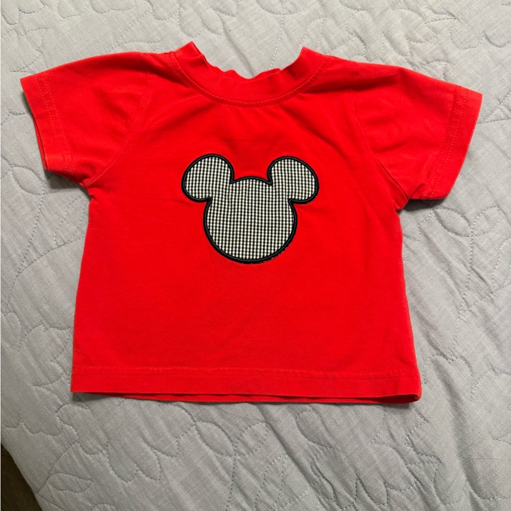 Red Kids T-Shirt with Mickey Mouse Design
